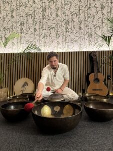 Float center — zvočna kopel po floatingu za globoko sprostitev