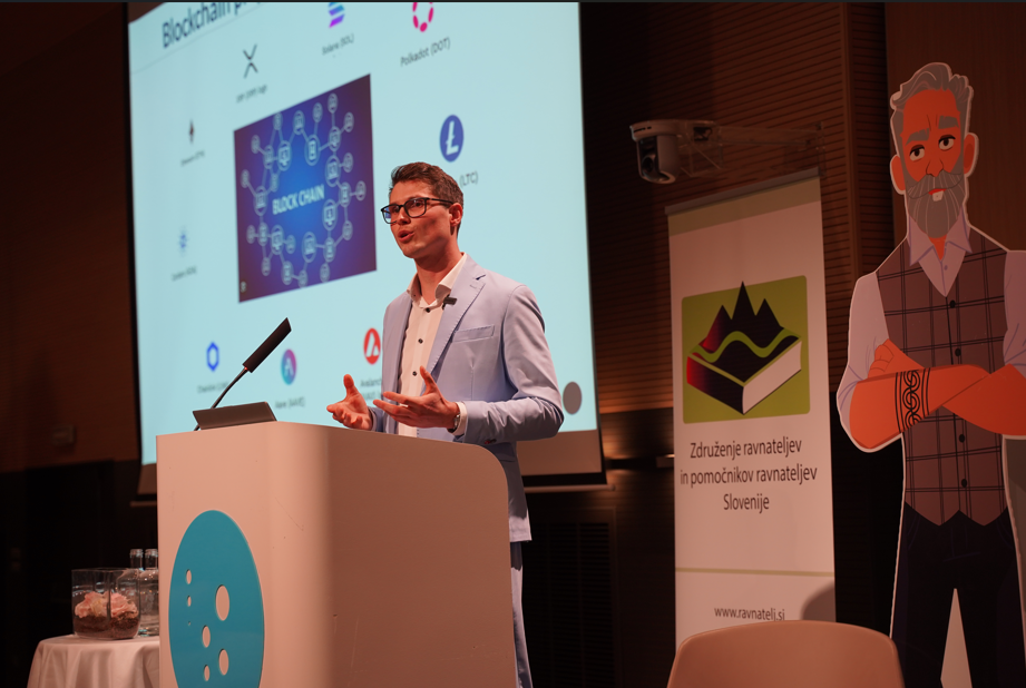 Certifikat za zvočno terapijo — strokovno usposabljanje Izidorja Benčine