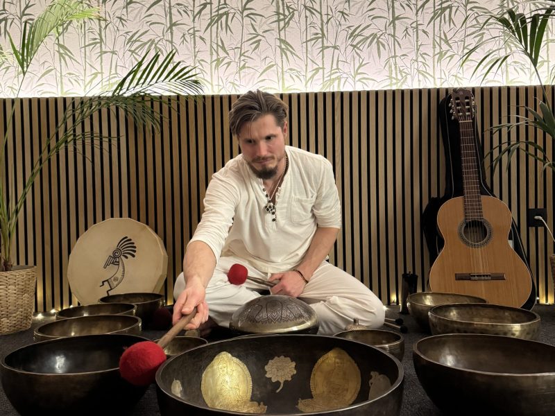 Float center — zvočna kopel po floatingu za globoko sprostitev